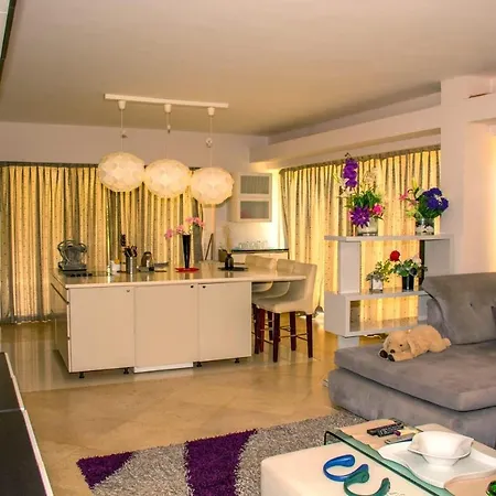 Villa 19, Amwaj Oyoun Resort - Beach- Aquapark Free Access