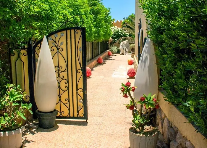 19, Amwaj Oyoun - Beach- Aquapark Free Access Sharm El-Sheikh
